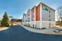 Holiday Inn Express Atlanta West - Theme Park Area Hotels in Austell