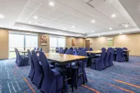 Hampton Inn & Suites by Hilton Benton Harbor Hotels in Benton Charter Township