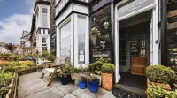 2 Cambridge Villas B & B