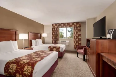 Days Inn by Wyndham Airport/Maine Mall Hotels in 