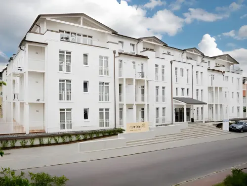 Nymphe Strandhotel & Apartments