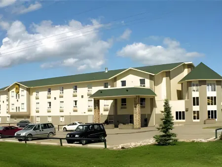 Super 8 by Wyndham Slave Lake AB