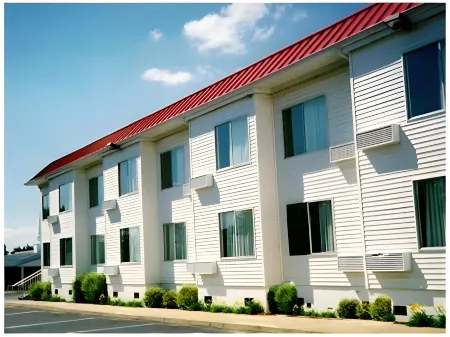 Days Inn by Wyndham Thomson