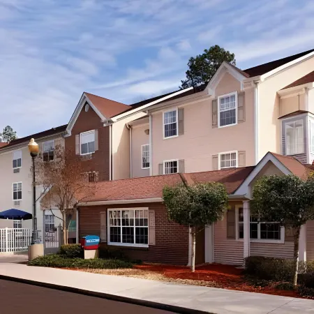 MainStay Suites