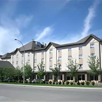 Days Inn & Suites by Wyndham West Edmonton