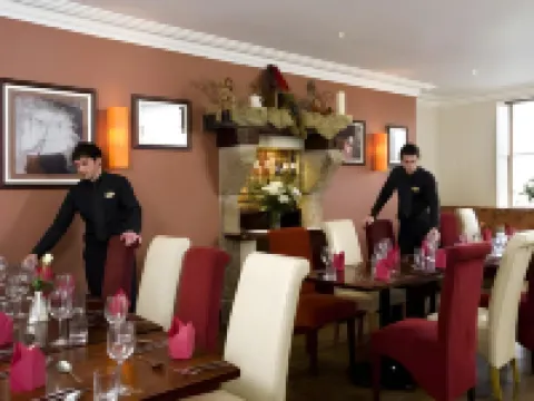 커스텀 하우스 컨트리 인