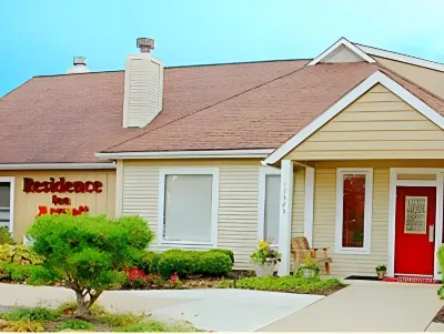 Sonesta Simply Suites Cleveland Airport Hotels in Strongsville