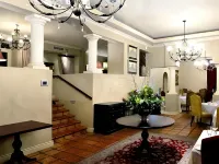 L'Ermitage - Franschhoek Chateau & Villas - breakfast