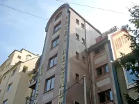 California Hotel