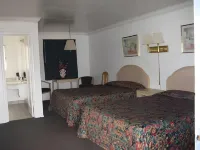 Lark Motel Willits Hotels in Mendocino County