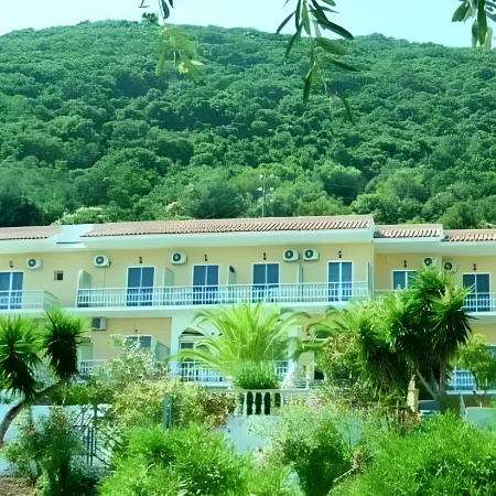 Aurora Beach Hotel