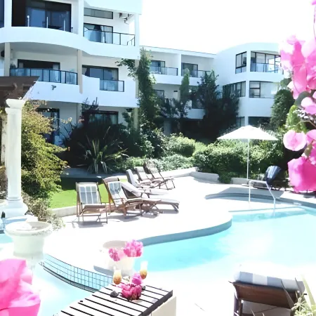 Misty Waves Boutique Hotel