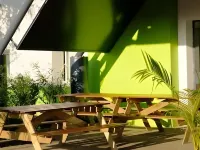 Lemon Hotel Hotels in Regny
