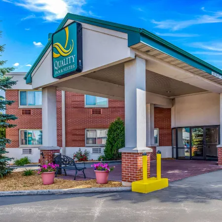 Quality Inn & Suites Downtown