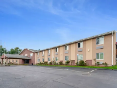 Americas Best Value Inn Foxboro Hotels in Foxborough