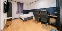 Hwaseong Drama - VIP Benq 2 Pc Gaming Room (Parking Available)