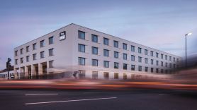 Holiday Inn - the niu, HOP FORCHHEIM by IHG