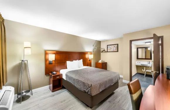 特克薩卡納I-30伊克諾旅館