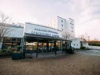Armagh City Hotel 아마 호텔