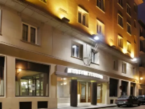 Maisonnave Hotels near Running of the Bulls