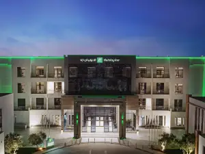 Holiday Inn RIYADH THE BUSINESS DISTRICT by IHG