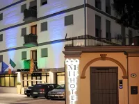 M14 Hotel & Spa