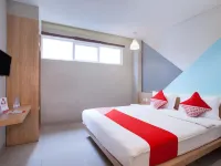 Flagship 101 Apple Platinum Hotels near Bundaran HI