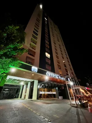 Crystal Place Hotels near Polo Empresarial Goiás