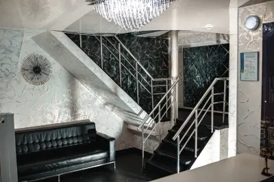 Kravchenko Hotel Hotel in zona Ekspotsentr Knaaz