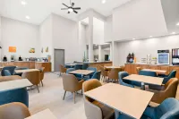 波科諾湖地區舒適飯店 - 早餐