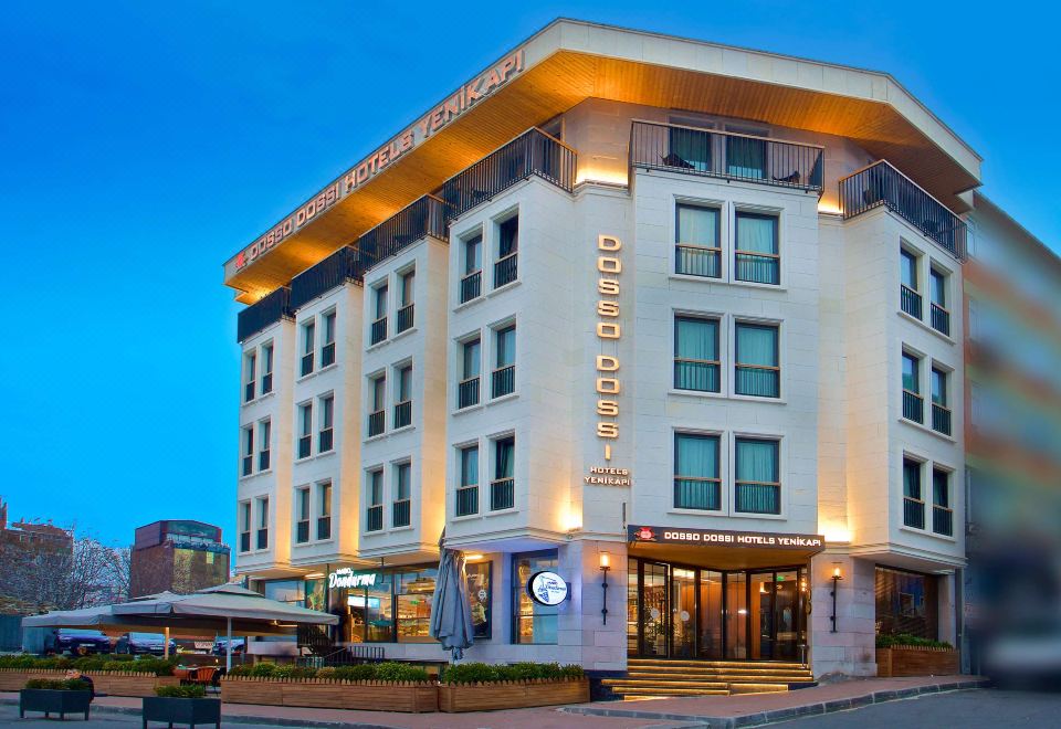 hotel overview picture
