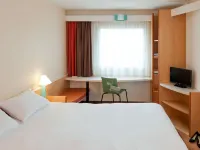 Ibis Chambéry Hotels in Chambéry