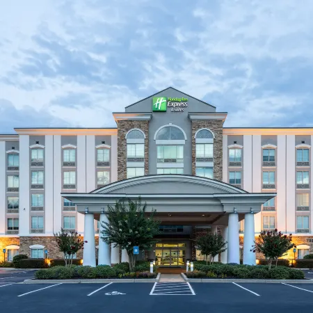 Holiday Inn Express & Suites COLUMBUS AT NORTHLAKE by IHG