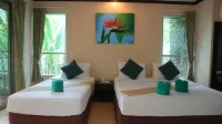 Phu View Resort Khao Yai Hotels near Wat Hua Pang