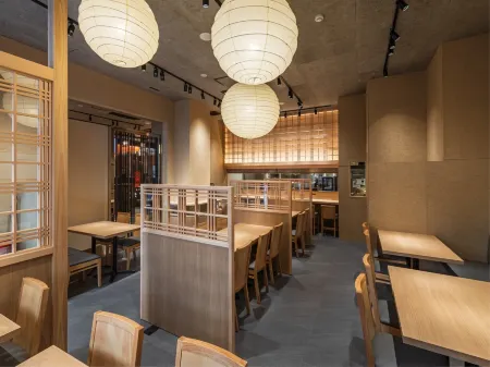 APA Hotel Nishifunabashi Ekimae Отели рядом со станцией JR Funabashihoten station