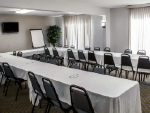 クオリティ イン ロッキーマウント ニア イベントセンター ロッキー・マウントのホテル