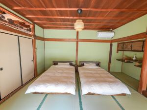 Oku Asuka old folk house for rent Yasaka