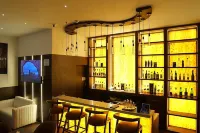 Ojas Hotel & Resort