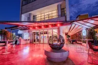 칼리 메리어트 호텔  호텔