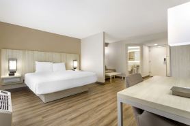 Best Western Plus Sugar Land/Stafford