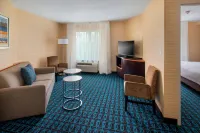 Fairfield Inn & Suites Verona Hotels near The Bull Farm Antiques