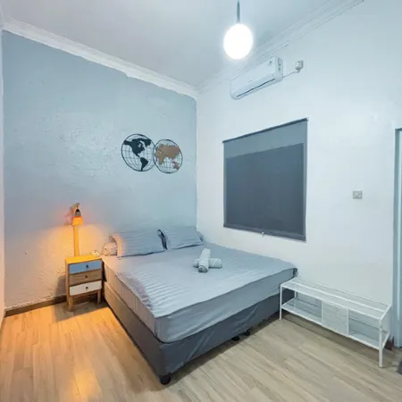 Ostic House