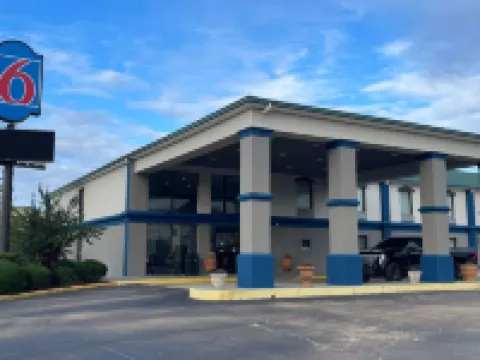 Motel 6 Canton, MS Hoteles en Canton