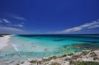 Located in the Mindarie Marina a Luxury House in a Perfect Location - บังกะโล