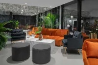 The English Hotel, Las Vegas, a Tribute Portfolio Hotel - parking