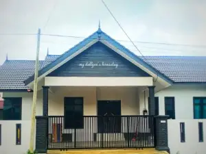 My Dallyne's Homestay at Teluk Menara, Kuala Terengganu