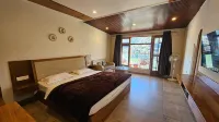 Prim Rose Hotels in Nainital