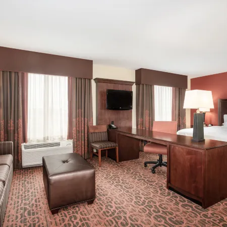 Hampton Inn & Suites Denver/South-RidgeGate