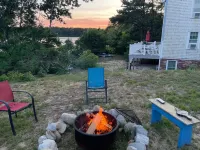 Family Friendly Home on Cobbs Pond and 100 yards from Cape Cod Bay in Brewster!