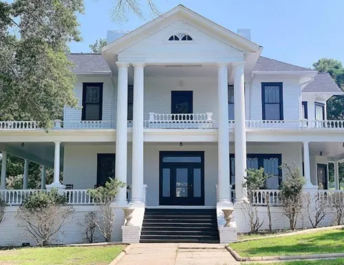 Millarden Farms Main House Hotels in Meriwether County